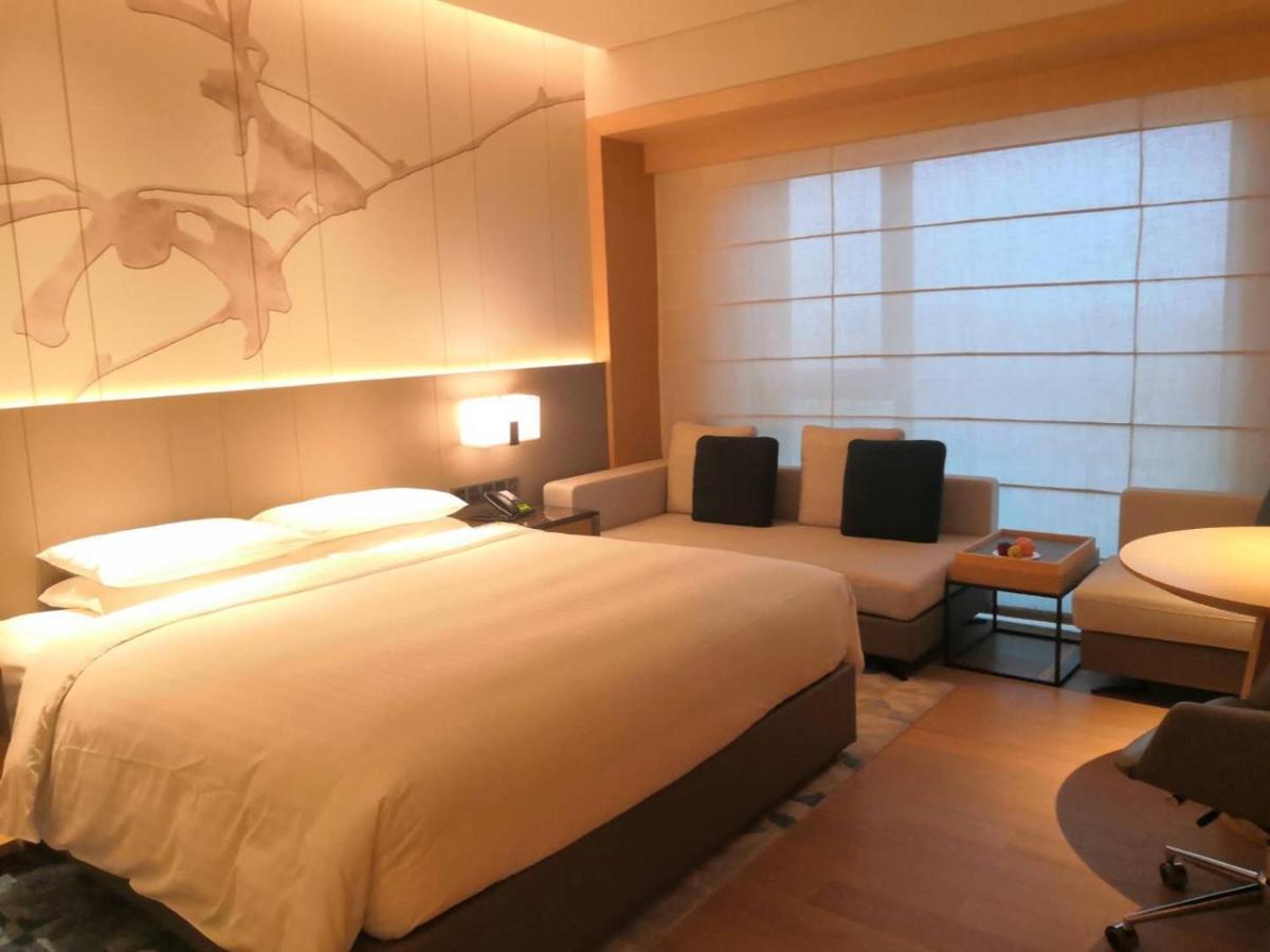 Courtyard By Marriott Shanghai Hongqiao Qingpu Екстериор снимка